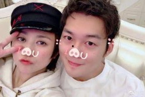 国产夫妻自拍在线,私密生活瞬间，揭秘家庭情感世界